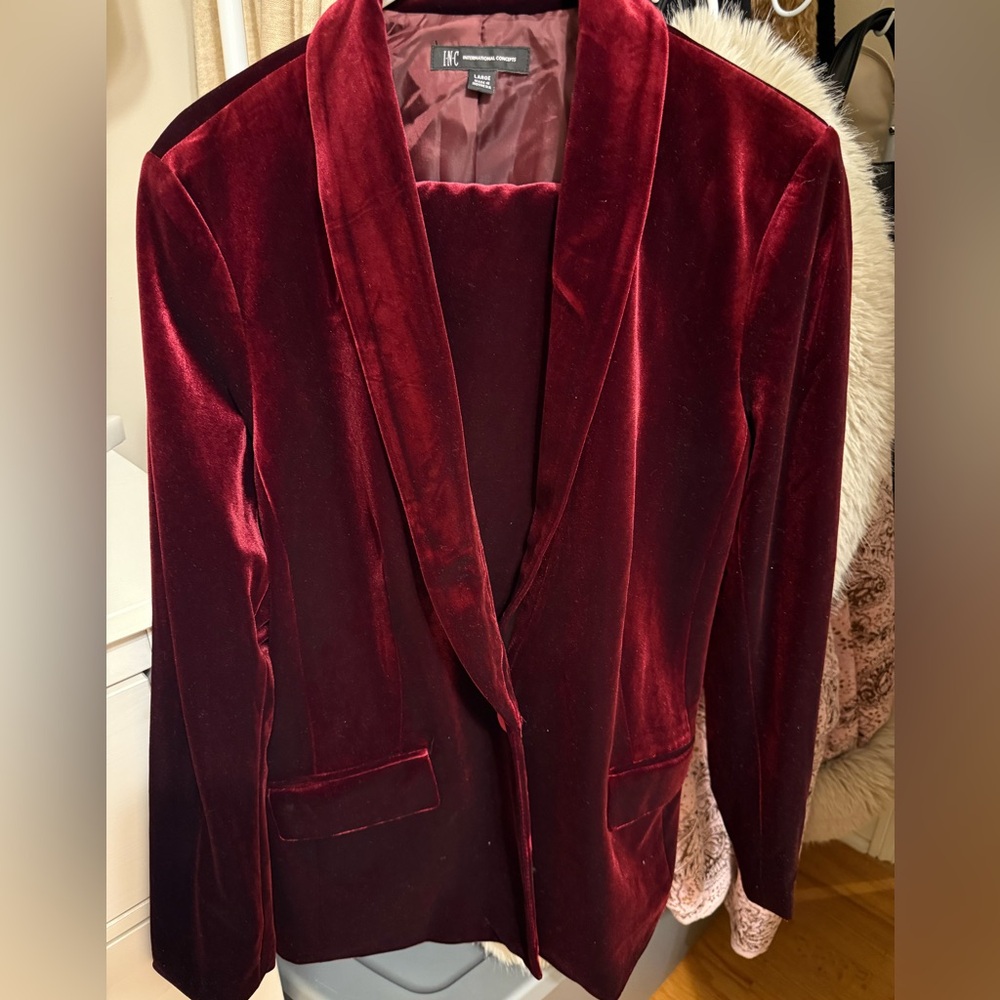 INC International Concepts Women's Velvet Blazer Jacket - Deep Burgundy